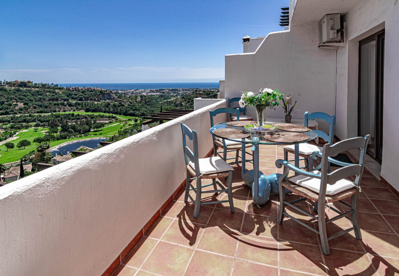 Townhouse in Nueva andalucia - LAG - Spacious 3BR townhouse with private jacuzzi