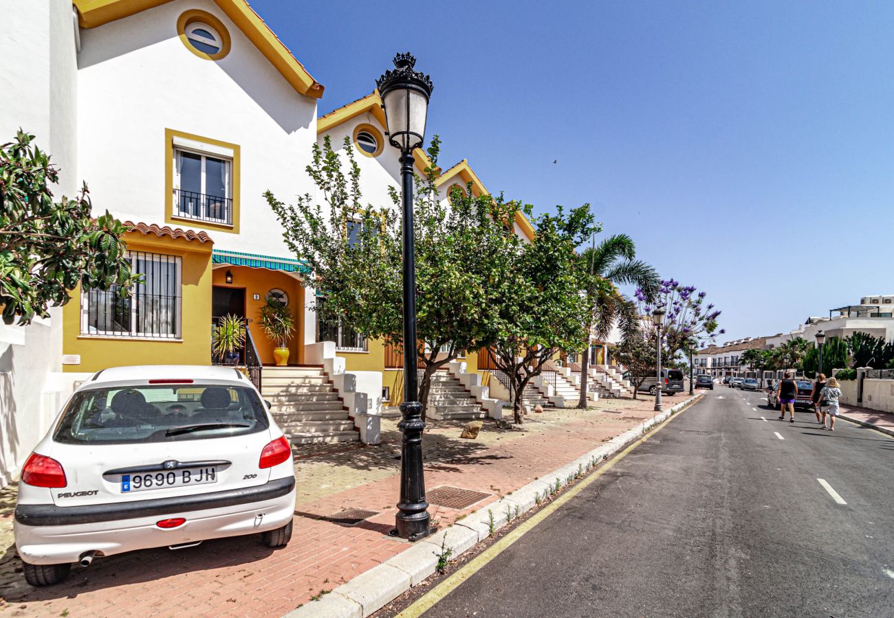 Townhouse in Estepona - PG9 - Andalucian 3-story townhouse  near Estepona