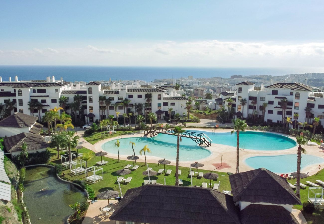 Apartment in Estepona - LAE11.2D - Large terrace with stunning views