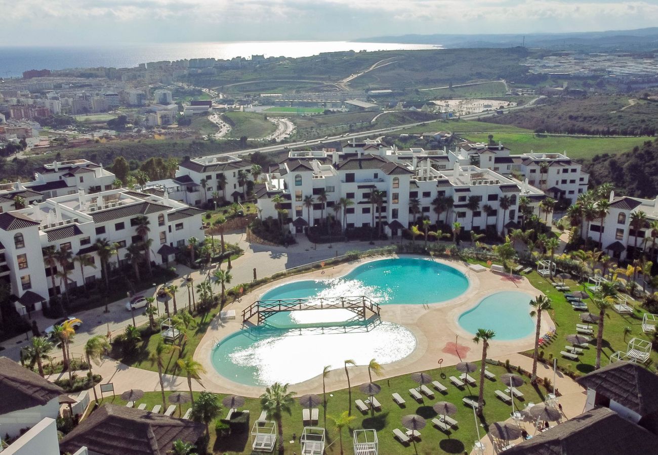 Apartment in Estepona - LAE11.2D - Large terrace with stunning views