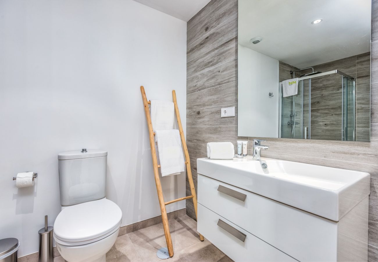 Apartment in Estepona - SB3.11G - Modern & well connected 2 bed apartment