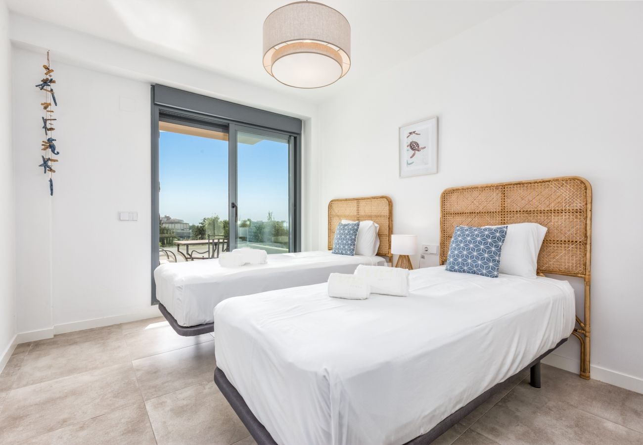 Apartment in Estepona - SB3.11G - Modern & well connected 2 bed apartment