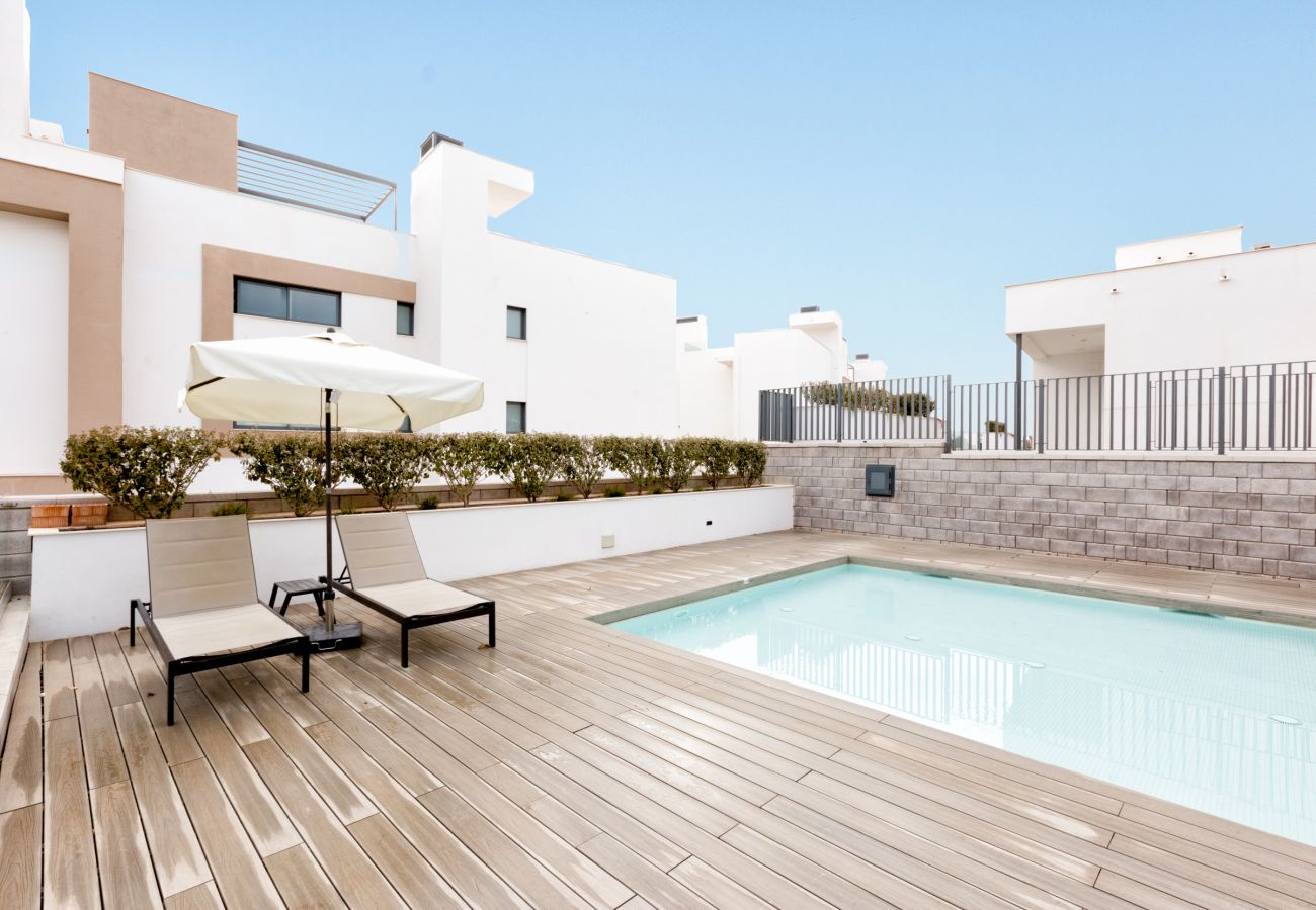 Apartment in Estepona - SB3.11G - Modern & well connected 2 bed apartment