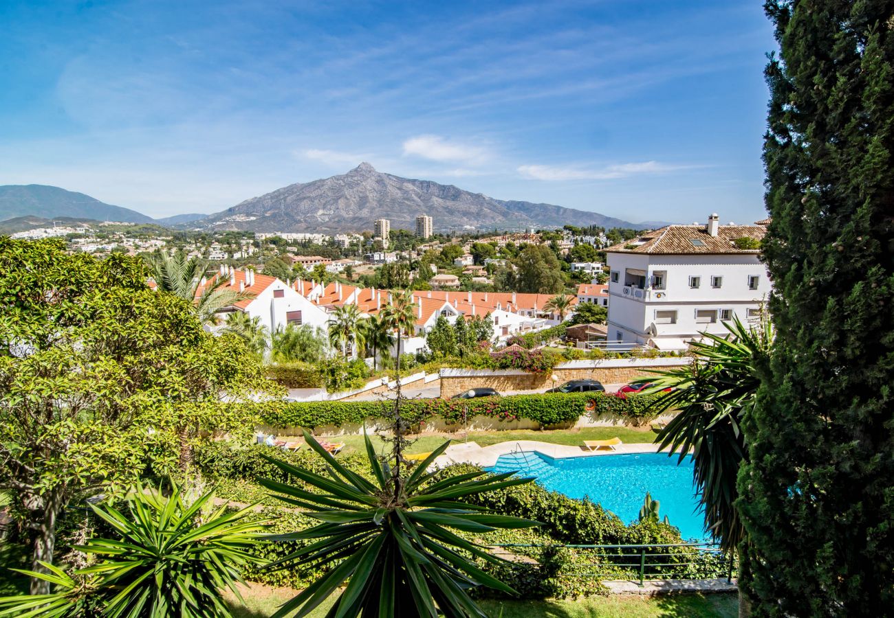 Lägenhet i Nueva andalucia - SAA2- comfortable apartment Puerto banus