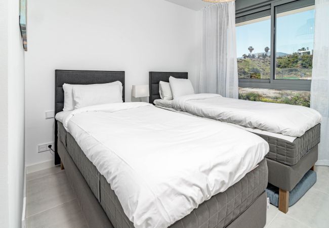 Lägenhet i New Golden Mile - VG13- Modern apartment, 5 min to beach