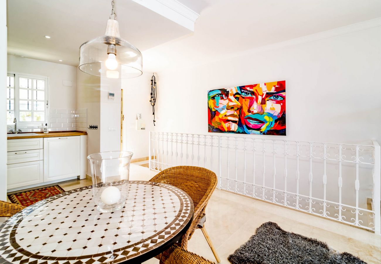Lägenhet i Nueva andalucia - AP165 - Contemporary Scandinavian Style Apartment