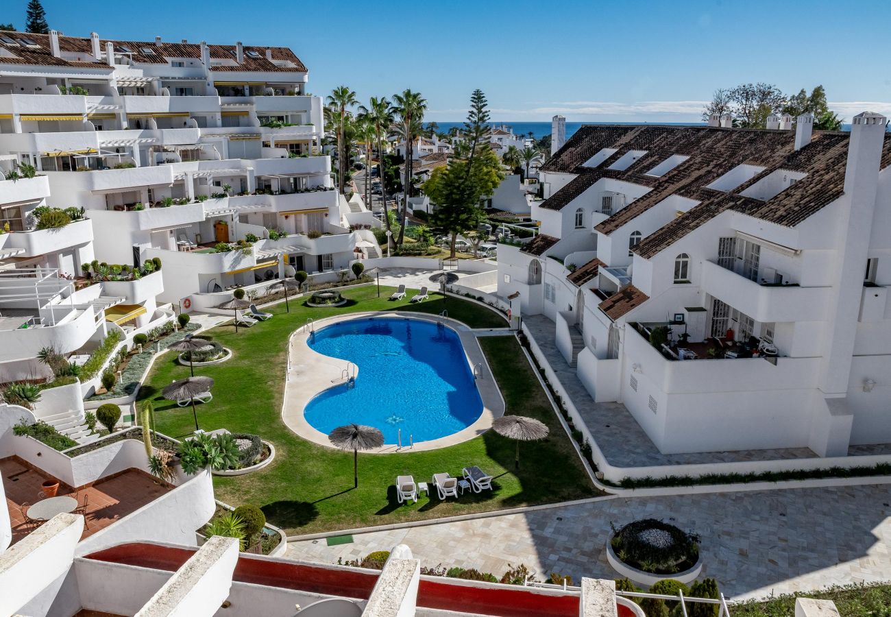 Lägenhet i Nueva andalucia - ELD1-Stunning 2 Bedroom Penthouse in Puerto Banus