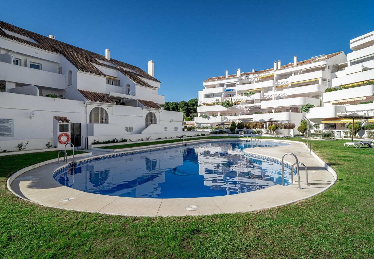 Lägenhet i Nueva andalucia - ELD1-Stunning 2 Bedroom Penthouse in Puerto Banus