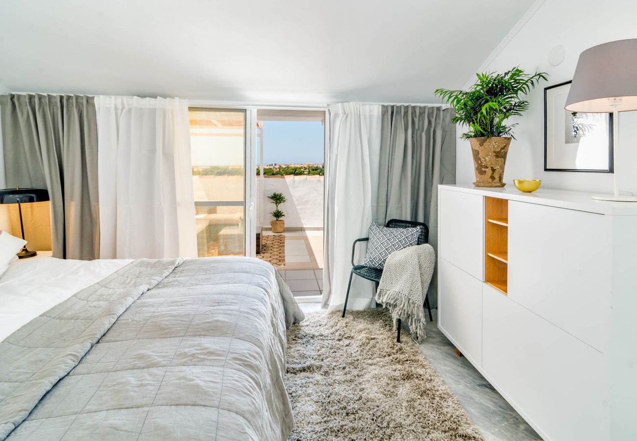 Lägenhet i Nueva andalucia - ELD2-Luxury 3 Bedroom Penthouse in Nueva Andalucia