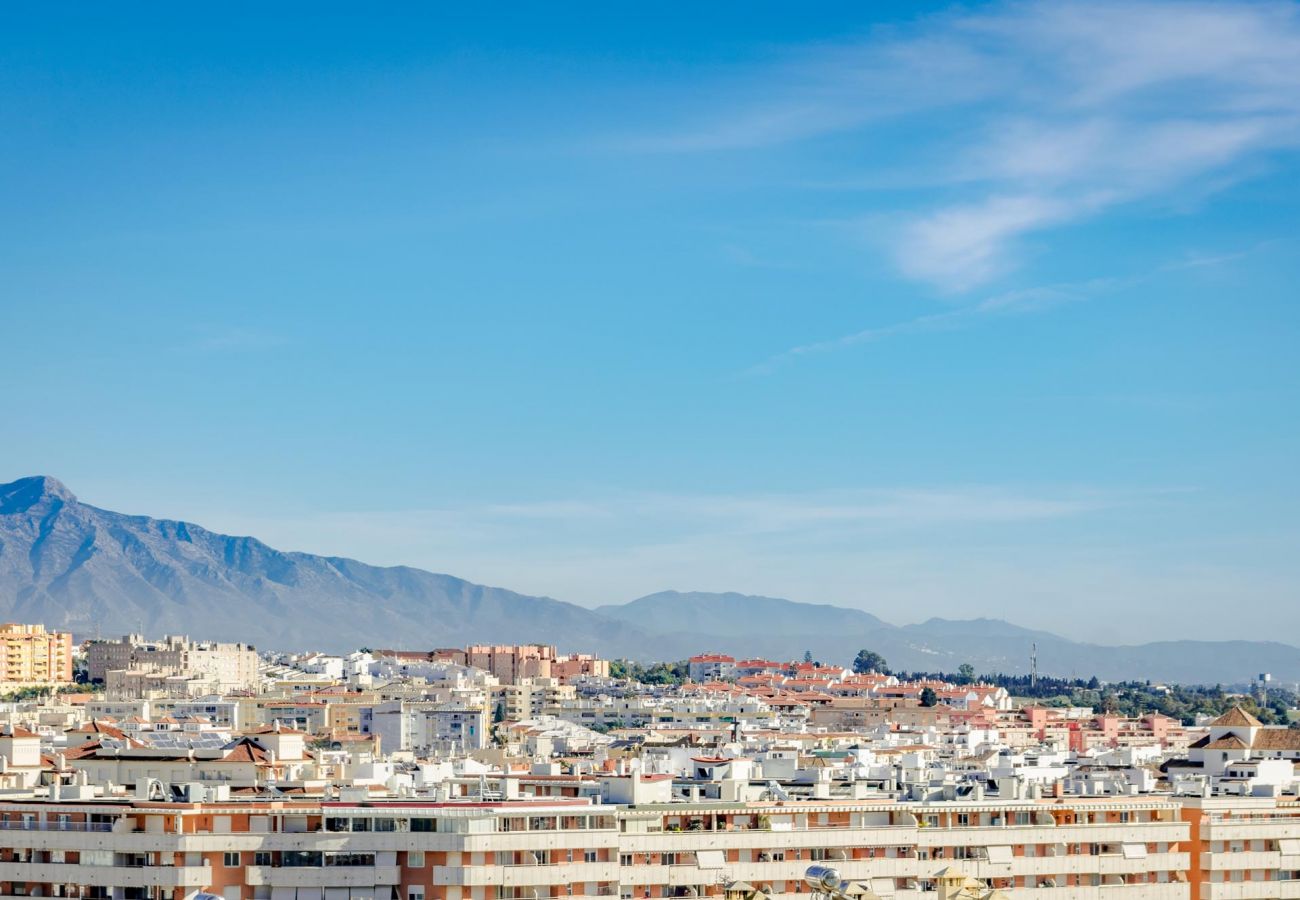 Lägenhet i Estepona - PDM - Elegant Apartment with Breathtaking Sea view