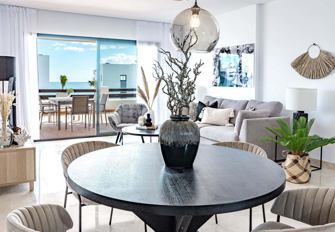 Lägenhet i Estepona - DJA- Modern 2 bedroom apartment close to beach
