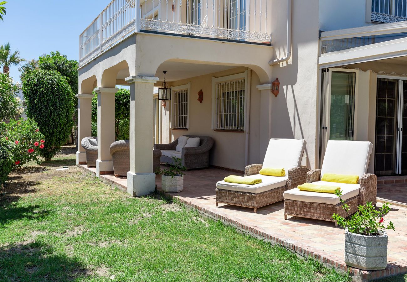 Villa i San Pedro de Alcántara - CLN- Spacious 6 bedroom villa 100 m to beach