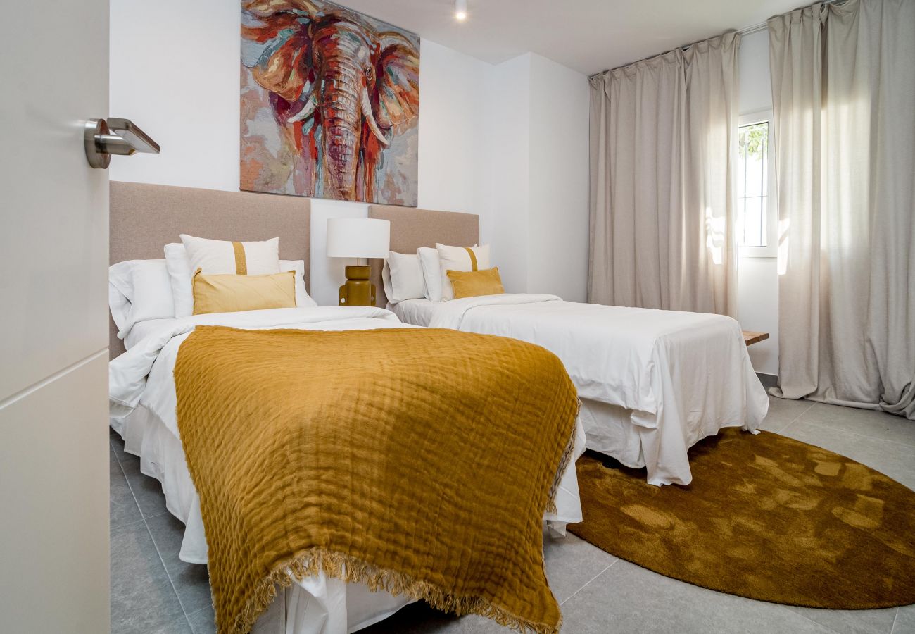 Lägenhet i Nueva andalucia - AB3 - Aldea blanca Marbella by Roomservices