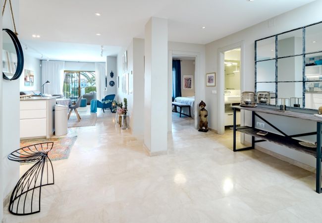 Lägenhet i Nueva andalucia - CB - Casa Cerro Blanco by Roomservices