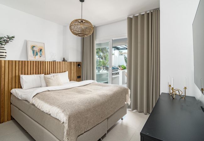 Radhus i Nueva andalucia - LNM39-Luxury flat close to Puerto Banus