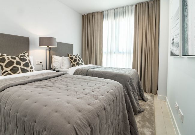 Lägenhet i Estepona - LME13.3A- Modern and luxury flat close to port