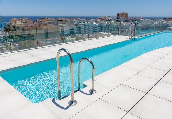 Lägenhet i Estepona - INF4.5P- modern 3 bed city apartment next to beach