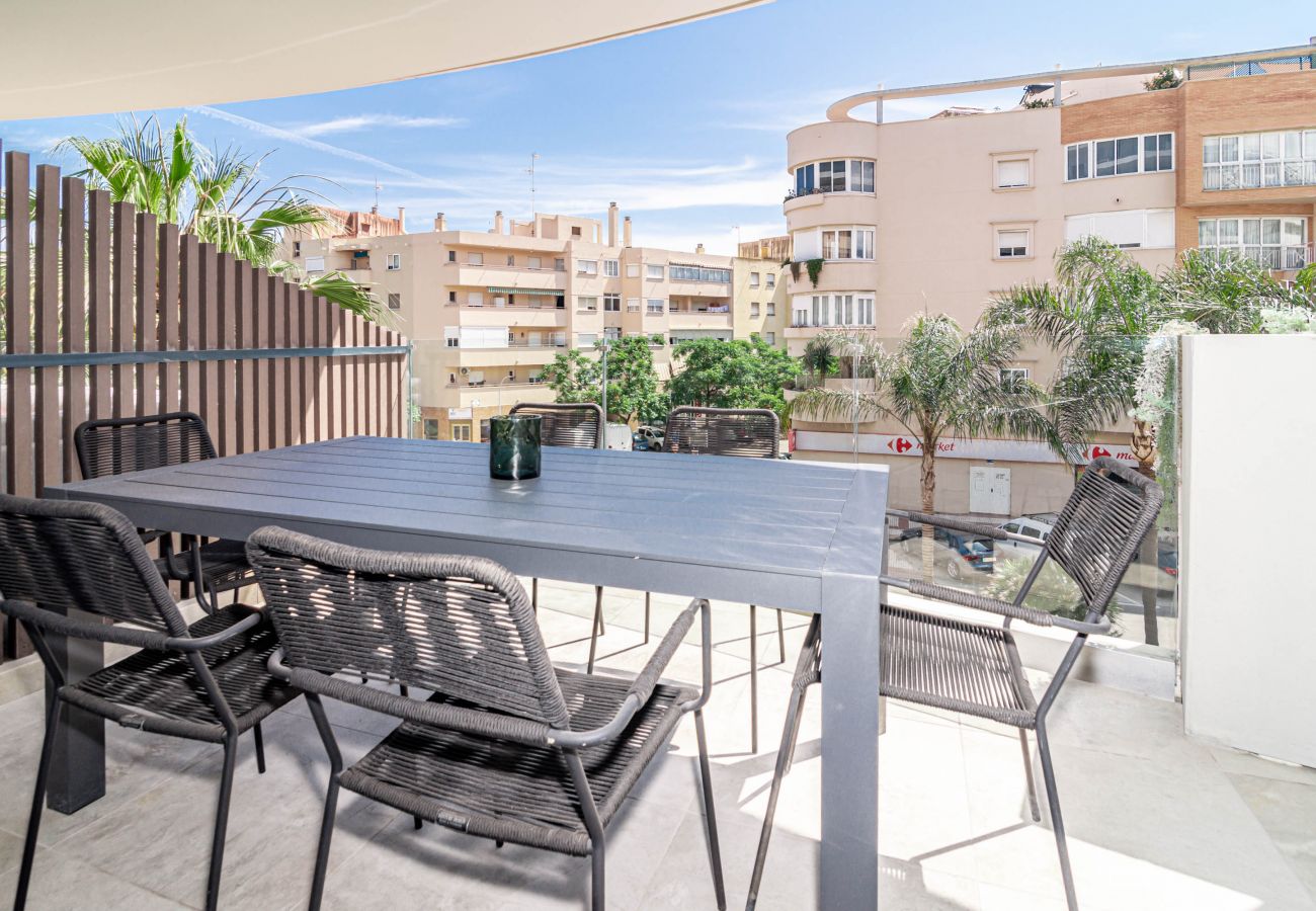 Lägenhet i Estepona - INF3.2L- Modern city apartment, families only