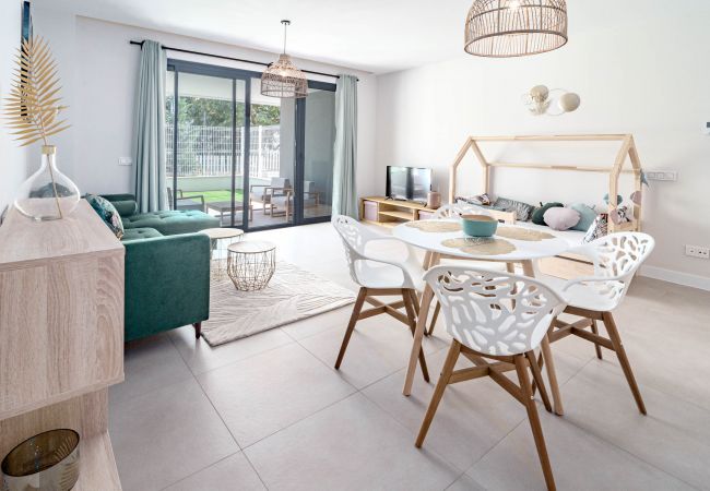 Lägenhet i Estepona - LME2.BA- Cozy ground floor flat in luxury resort