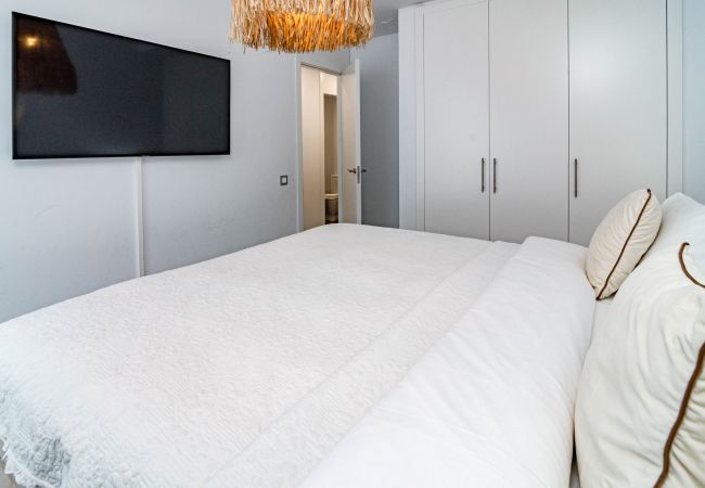 Lägenhet i Estepona - LM10.BB- Le Mirage, Estepona by Roomservices