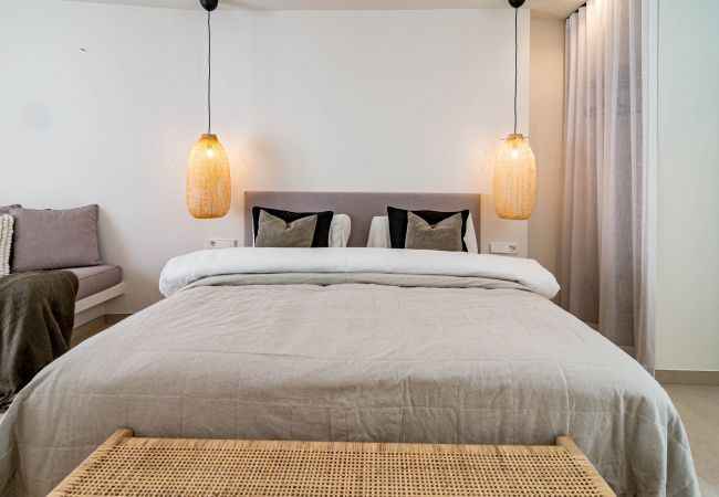 Lägenhet i Estepona - A4- SeaClub suites by Roomservices