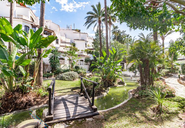 Lägenhet i Marbella - GBH - Casa Golden beach by Roomservices