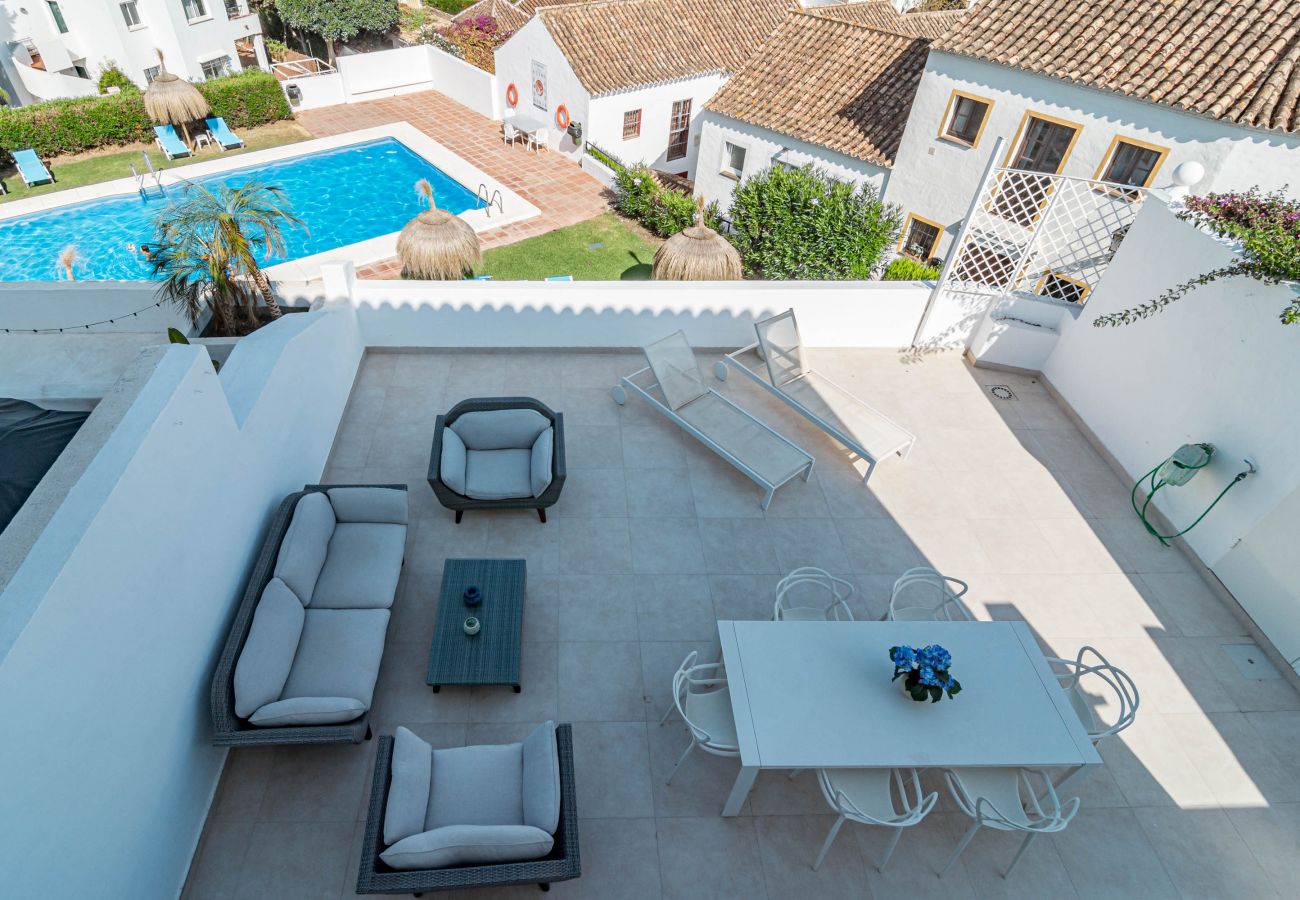 Radhus i Nueva andalucia - EN37- Spacious, cozy townhouse, Marbella