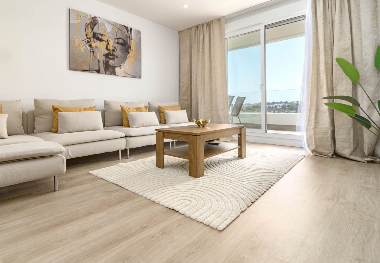 Lägenhet i Nueva andalucia - JG5.4A- Modern apartment with nice views