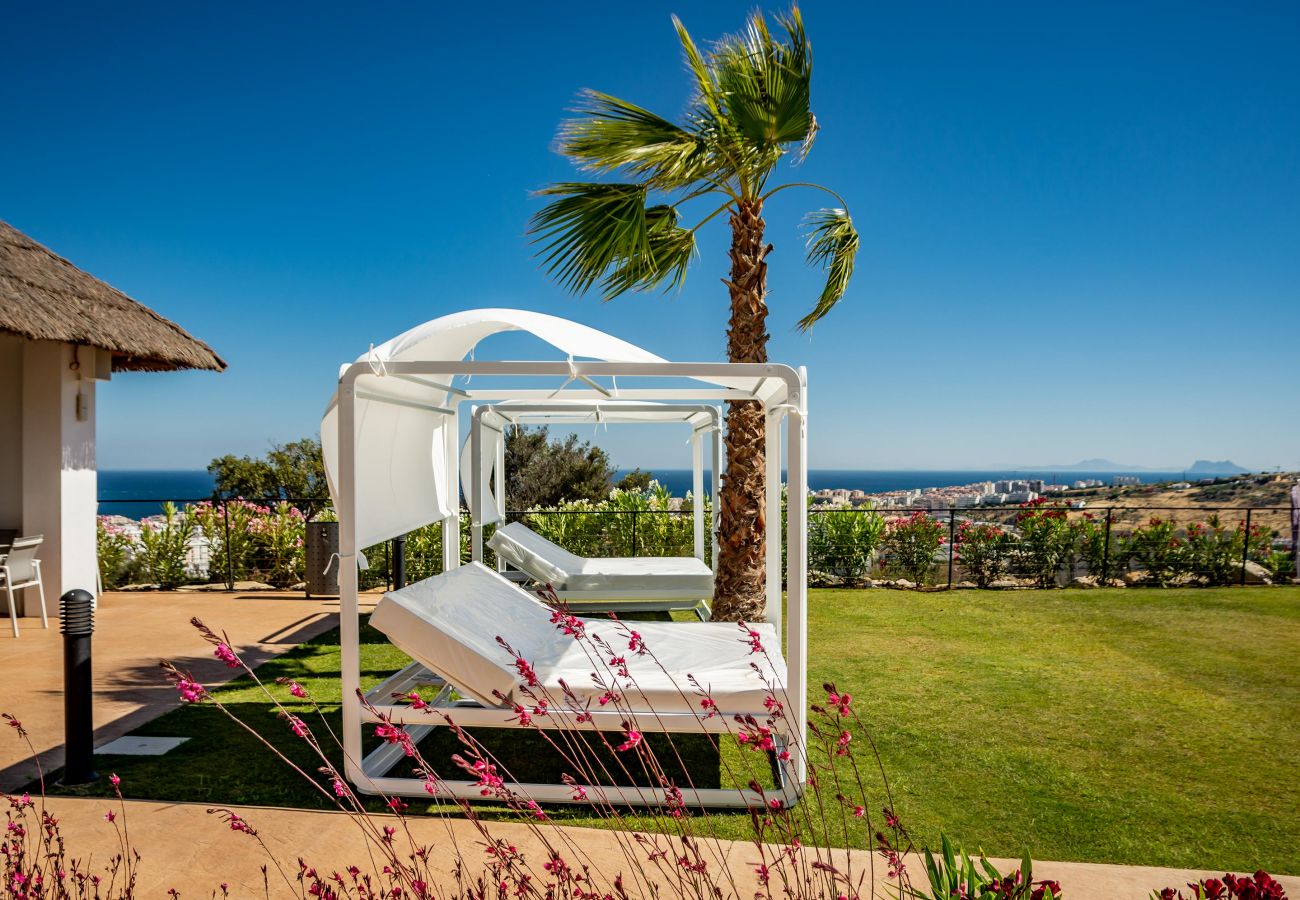 Lägenhet i Estepona - LAE28BI - Mirador de Estepona hills by Roomservice