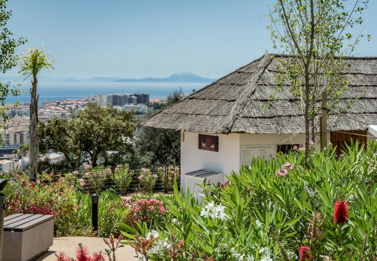 Lägenhet i Estepona - LAE28BI - Mirador de Estepona hills by Roomservice