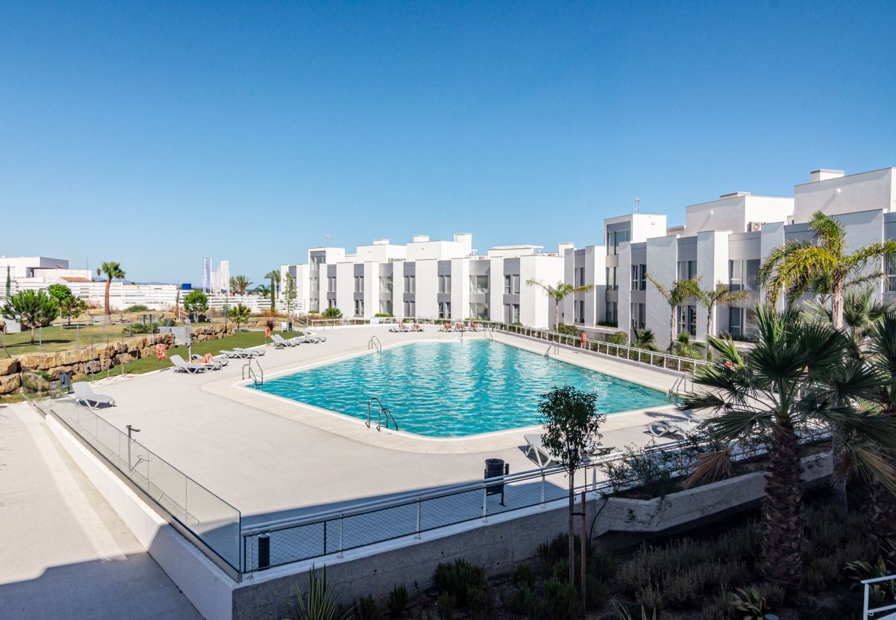 Lägenhet i Estepona - LM322B- Newly built apartment with sea views