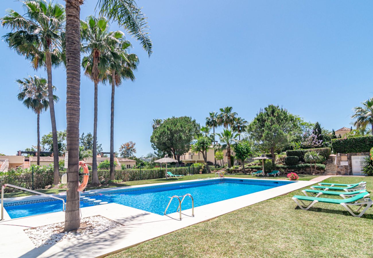 Lägenhet i Nueva andalucia - LBP3- comfortable holiday home, golf valley