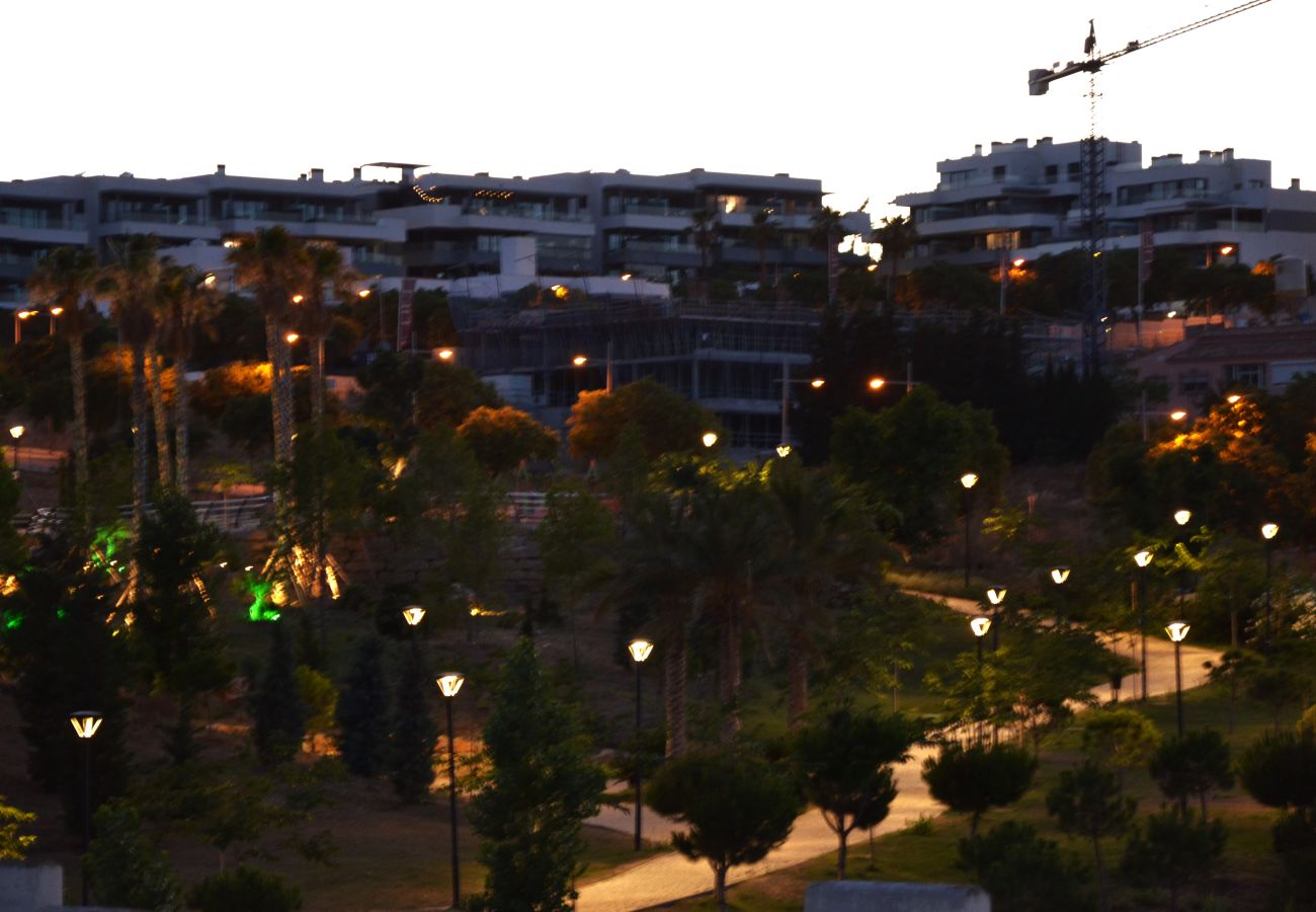 Lägenhet i Estepona - RSH14A - Terrace with hot tub and fantastic views